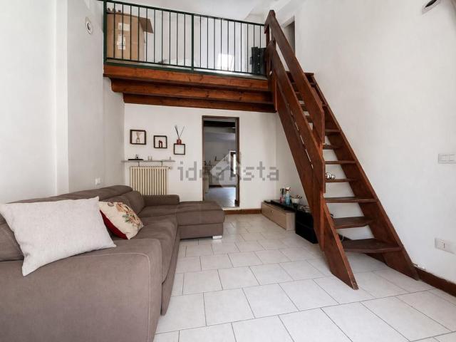 Appartamento in vendita a Capizzone, Lombardia