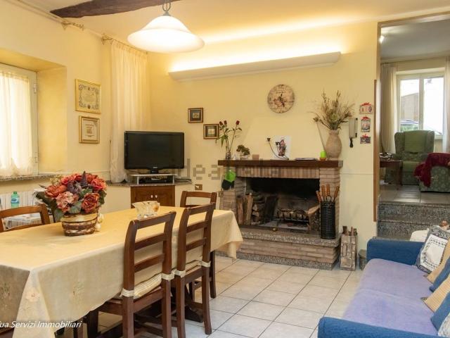 Appartamento in vendita a Palombina, Giove