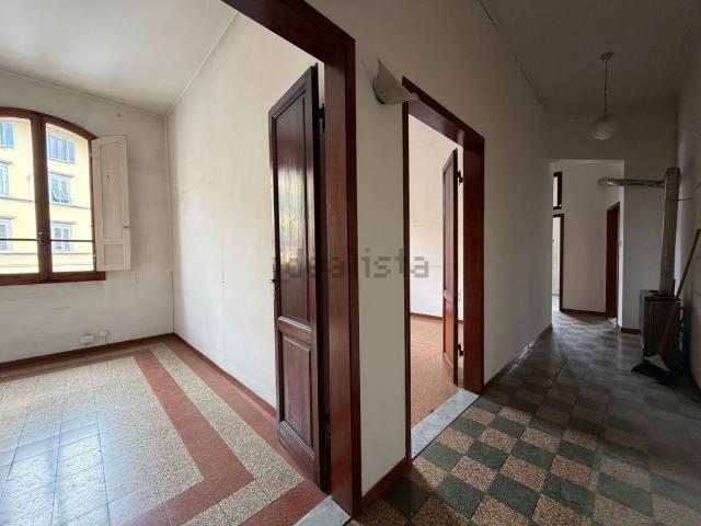 Appartamento in vendita a Quartiere 4, Firenze