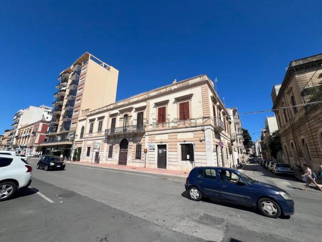 Appartamento in vendita a Puglia, Barletta-andria-trani