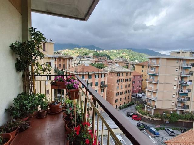 Appartamento in vendita a Val Polcevera, Serra Riccò