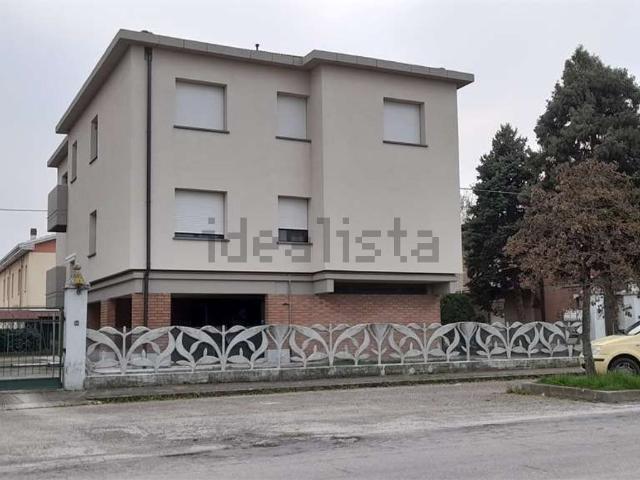 Appartamento in vendita a Albareto, Modena