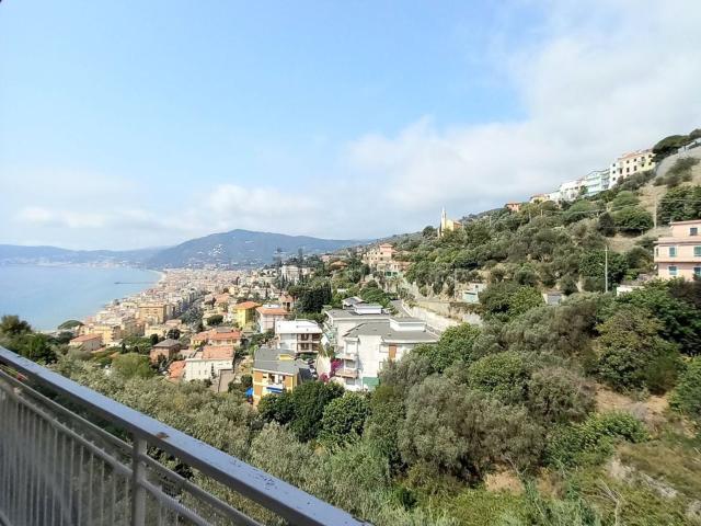 Appartamento in vendita a Alassio, Liguria