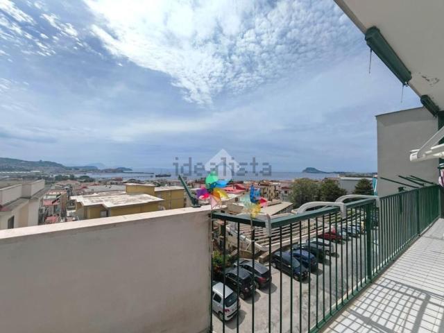Appartamento in vendita a Arco Felice, Pozzuoli