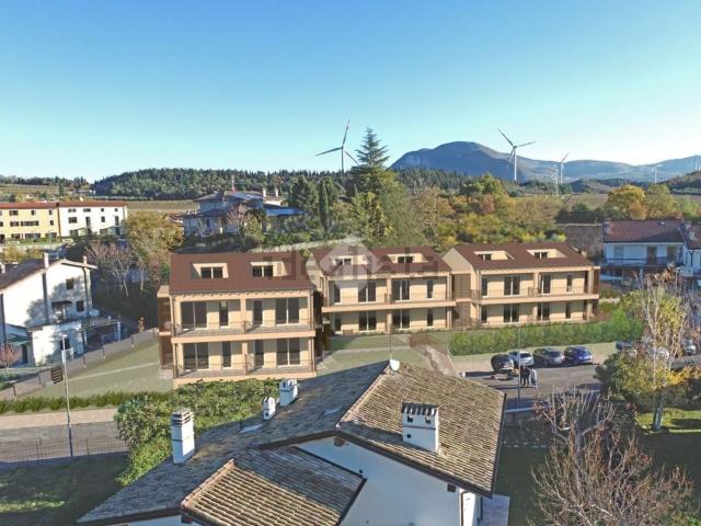 Appartamento in vendita a Affi, Veneto