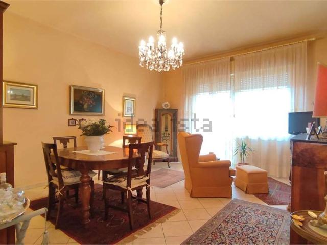 Appartamento in vendita a Palombare, Marche