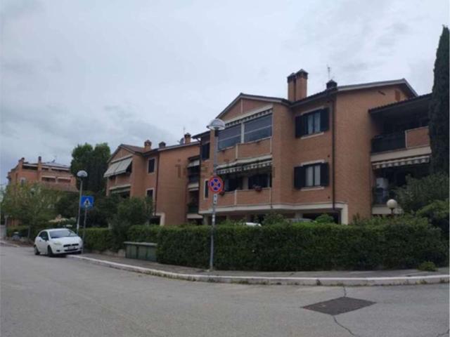 Appartamento in vendita a Terni, Umbria