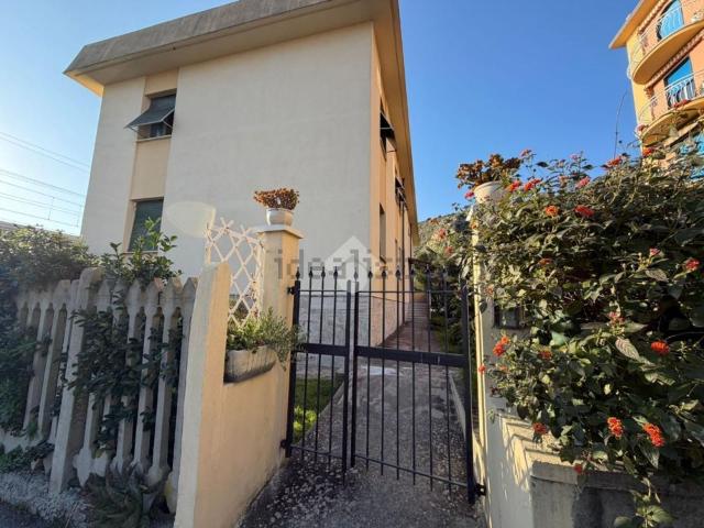 Appartamento in vendita a Sestri Levante, Liguria