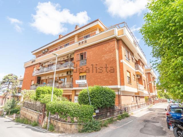 Appartamento in vendita a Costa Caselle, Roma Capitale