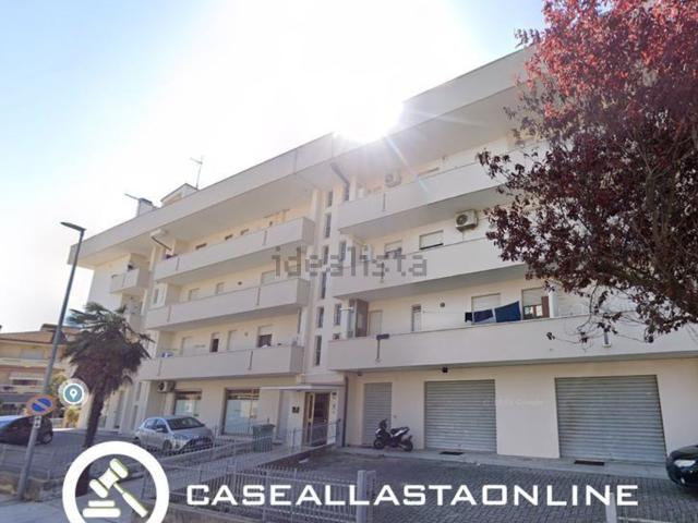 Appartamento in vendita a Faleriense, Marche