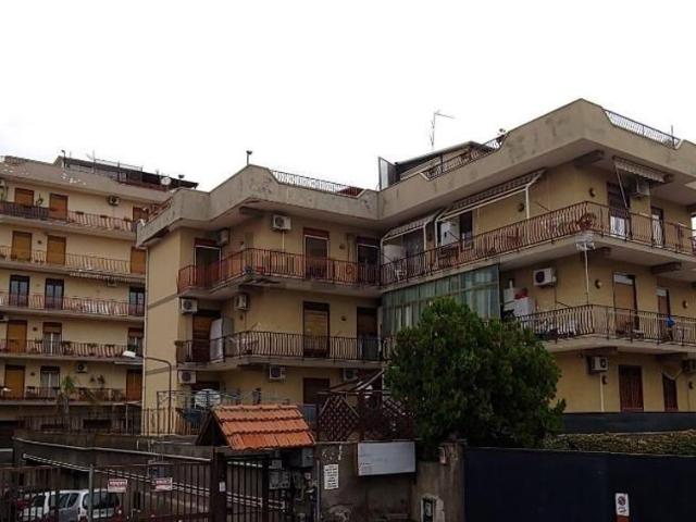 Appartamento in vendita a Gravina Di Catania, Sicilia