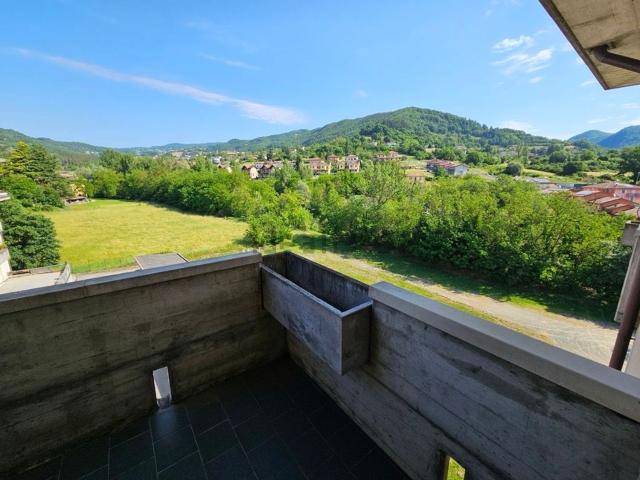 Appartamento in vendita a Borgo Val Di Taro, Reggio Emilia