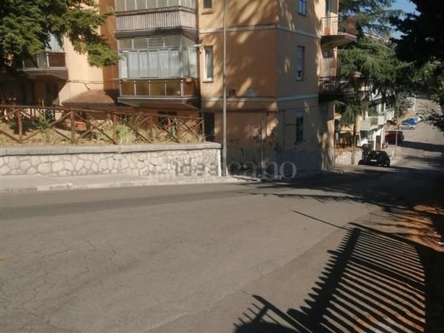 Appartamento in vendita a Potenza, Basilicata