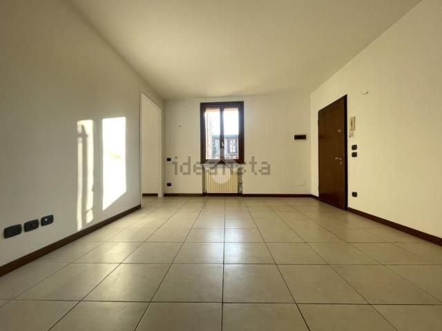 Appartamento in vendita a Piadena, Lombardia