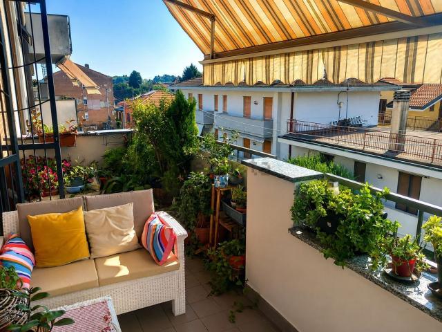 Appartamento in vendita a Limbiate, Lombardia