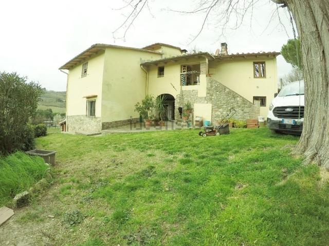 Appartamento in vendita a San Casciano in Val di Pesa, Calzaiolo