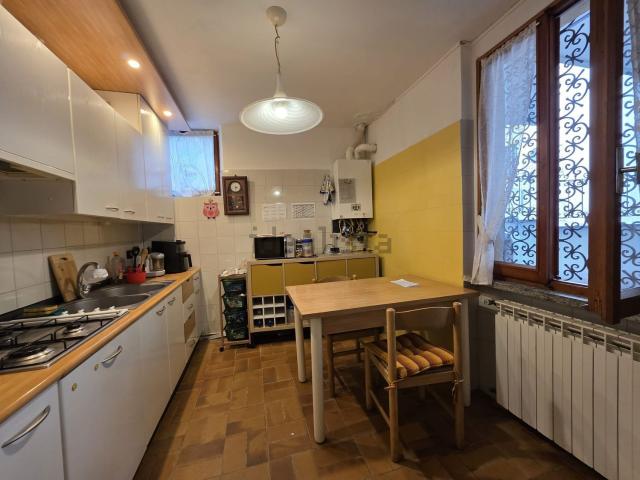 Appartamento in vendita a Brovello-Carpugnino, Piemonte