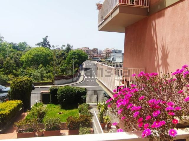 Appartamento in vendita a Acireale, Sicilia