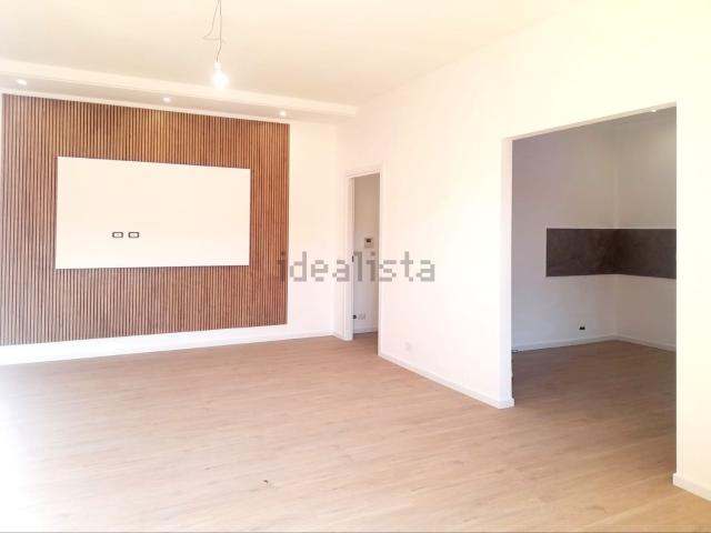 Appartamento in vendita a Vanzago, Milano