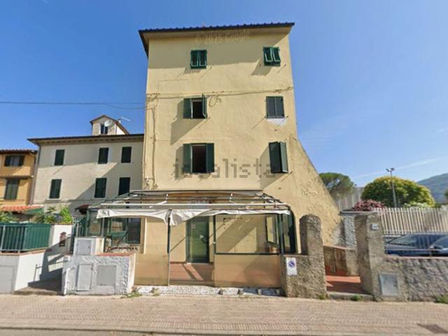 Appartamento in vendita a Uzzano E Castello, Pistoia