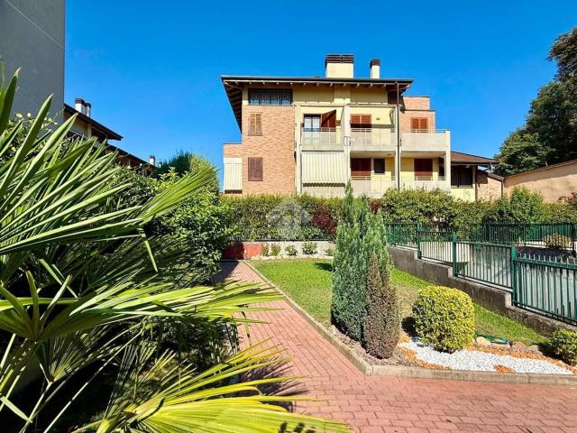 Appartamento in vendita a Casirate D'adda, Lombardia