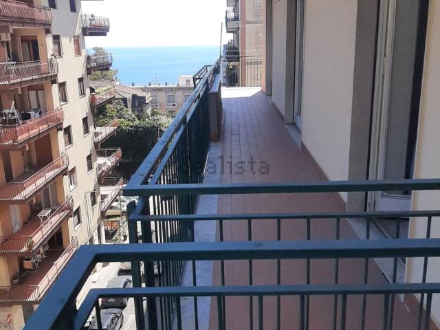 Appartamento in vendita a Acireale, Sicilia