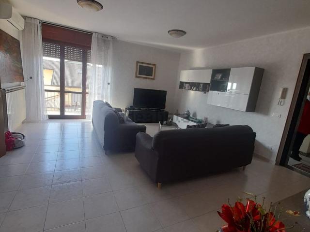 Appartamento in vendita a Sant'Agabio, Novara