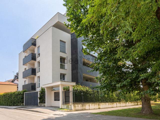 Appartamento in vendita a Buonarroti, Monza