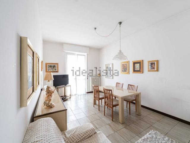 Appartamento in vendita a Concorezzo, Lombardia