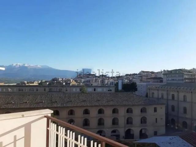 Attico in vendita a Pietragrossa, Chieti