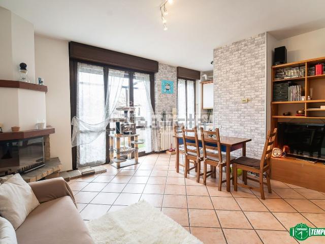 Appartamento in vendita a Sovico, Lombardia