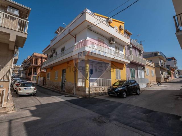 Attico in vendita a Ragusa, Sicilia