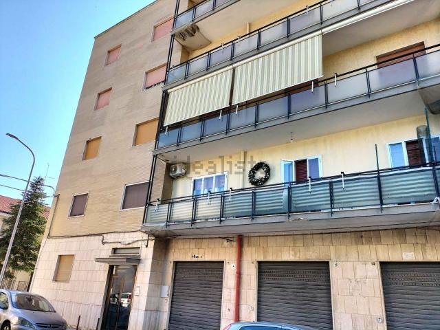 Appartamento in vendita a Sannicandro di Bari, Bari