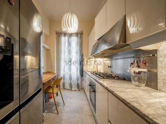 Appartamento in vendita a San Francesco-Giardini Pubblici, Re