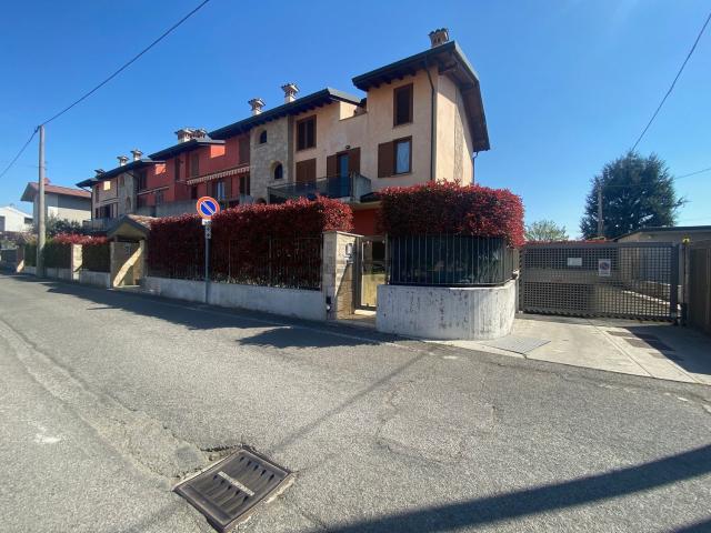 Appartamento in vendita a Mariano al Brembo, Dalmine