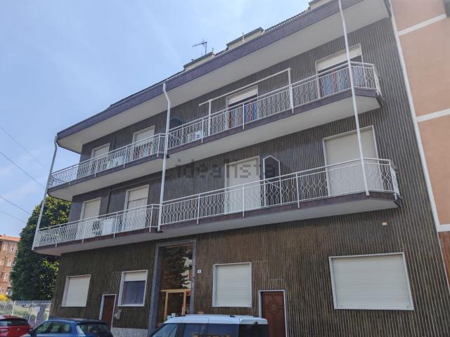 Appartamento in vendita a Quartiere Giardino, Cesano Boscone