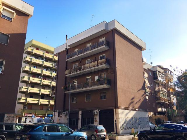 Appartamento in vendita a Puglia, Bari