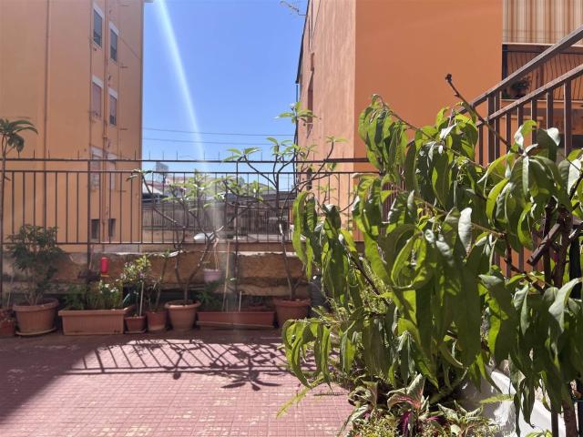 Appartamento in vendita a II Circoscrizione, Palermo