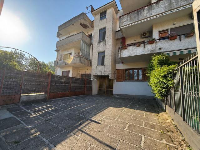 Appartamento in vendita a Nocera Inferiore, Campania