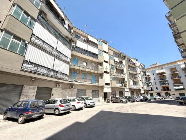 Appartamento in vendita a Puglia, Barletta-andria-trani