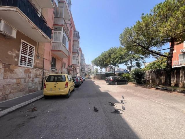 Appartamento in vendita a Municipio 2, Puglia
