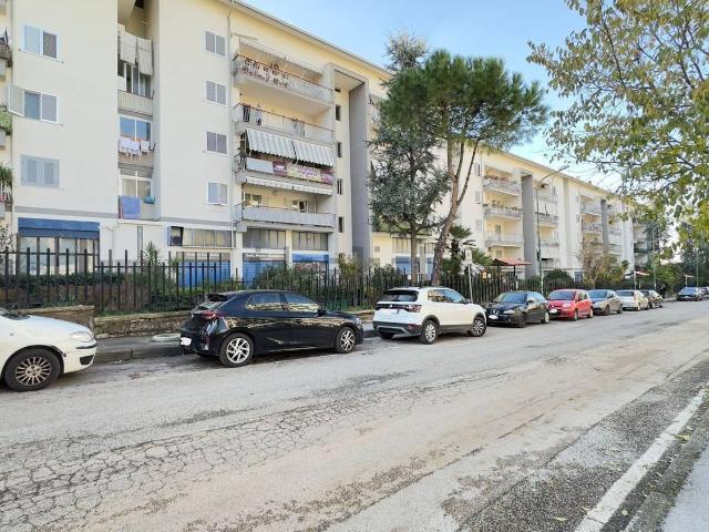 Attico in vendita a Pollena Trocchia, Campania