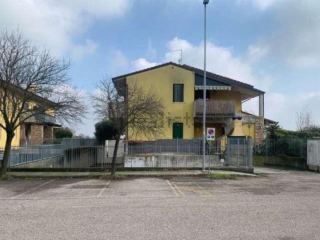 Appartamento in vendita a Gazzo Veronese, Nogara