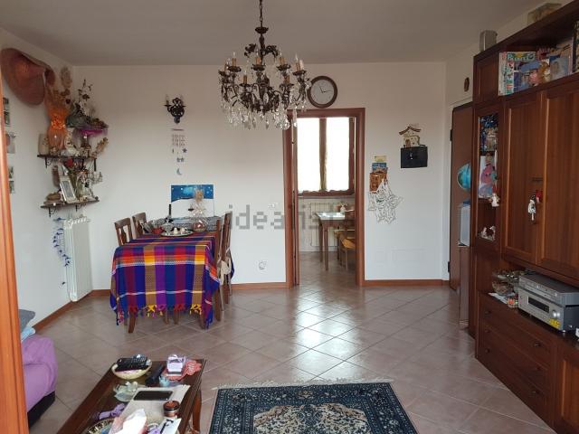 Appartamento in vendita a Bareggio, Lombardia