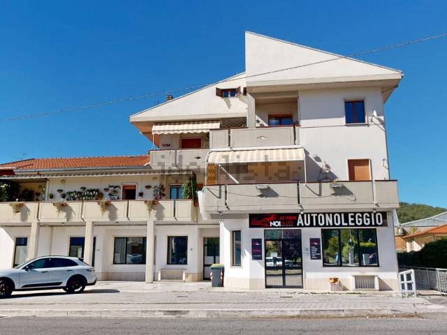 Appartamento in vendita a Rieti, Lazio