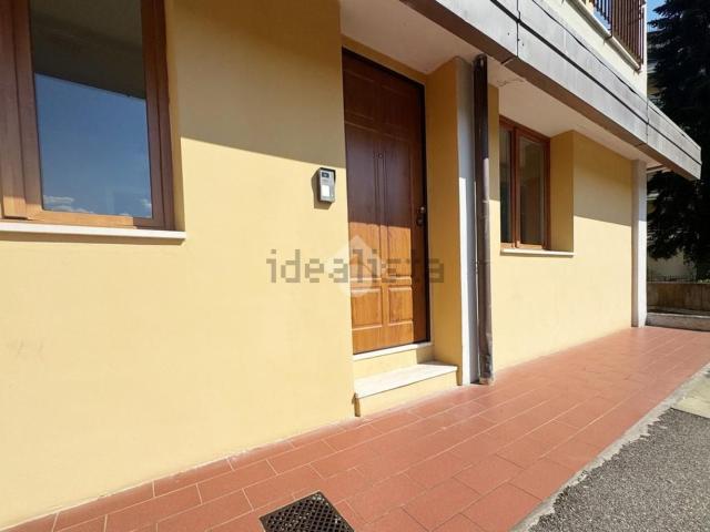Appartamento in vendita a Mezzana, Prato