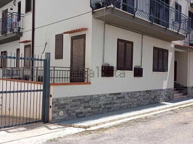 Appartamento in vendita a Piano Madonna, Altavilla Milicia