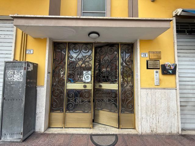 Appartamento in vendita a Frosinone, Lazio