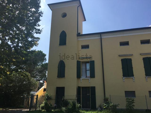 Attico in vendita a Stienta, Veneto