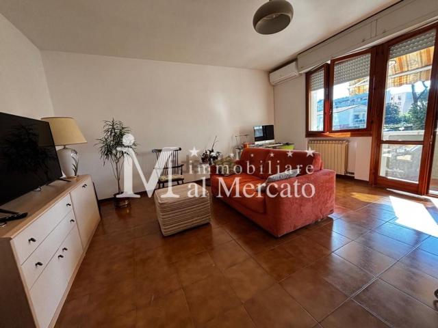 Appartamento in vendita a Ex Campo d'Aviazione, Viareggio